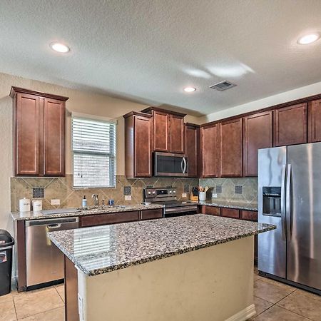 San Antonio Home With Yard About 8 Mi To Lackland! ภายนอก รูปภาพ